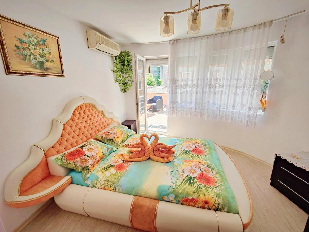 Boutique Guest House 'Sofia' 内塞伯尔 外观 照片
